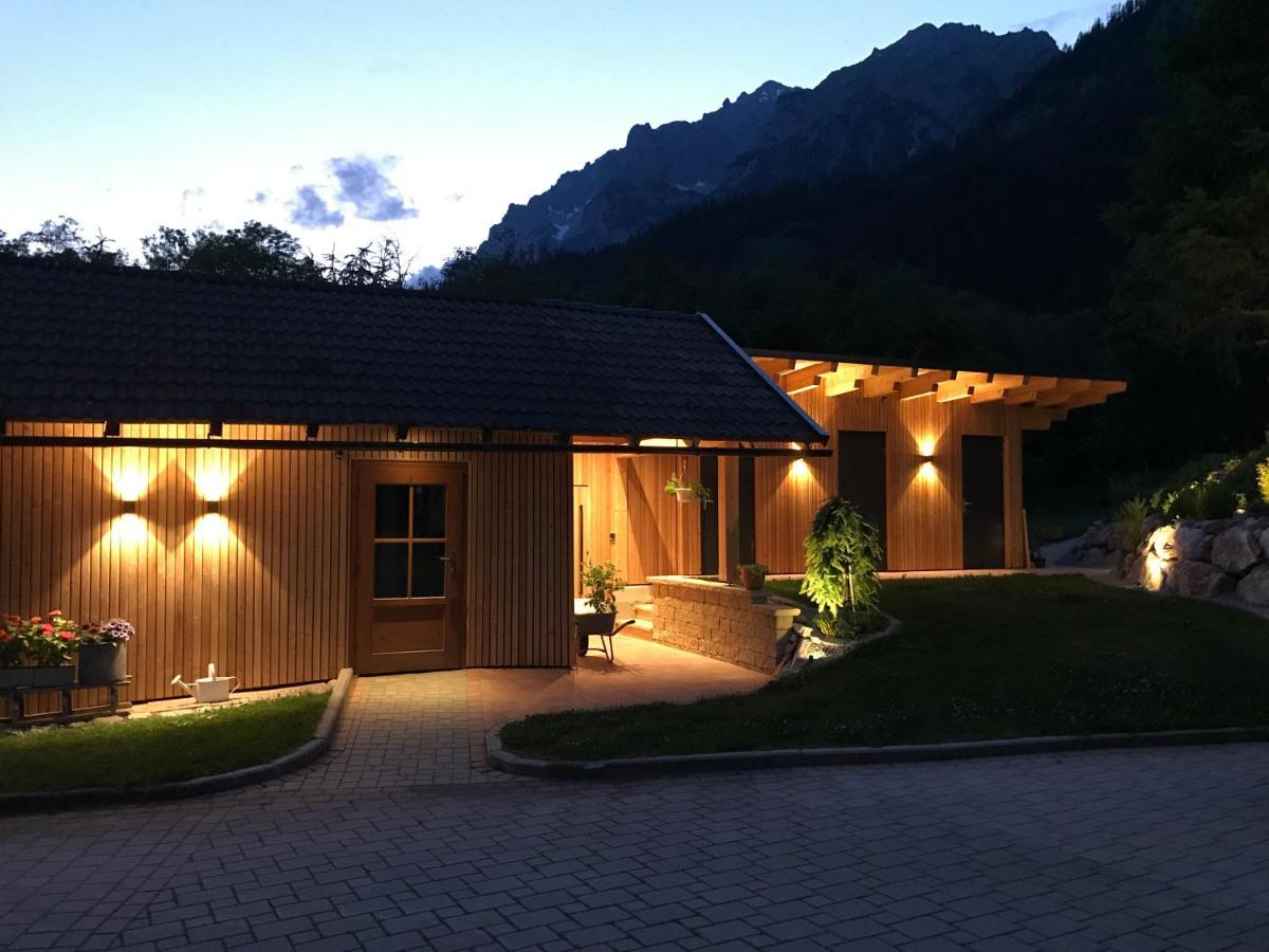 Appartementhaus Finis 람자우 암 다흐스타인 외부 사진